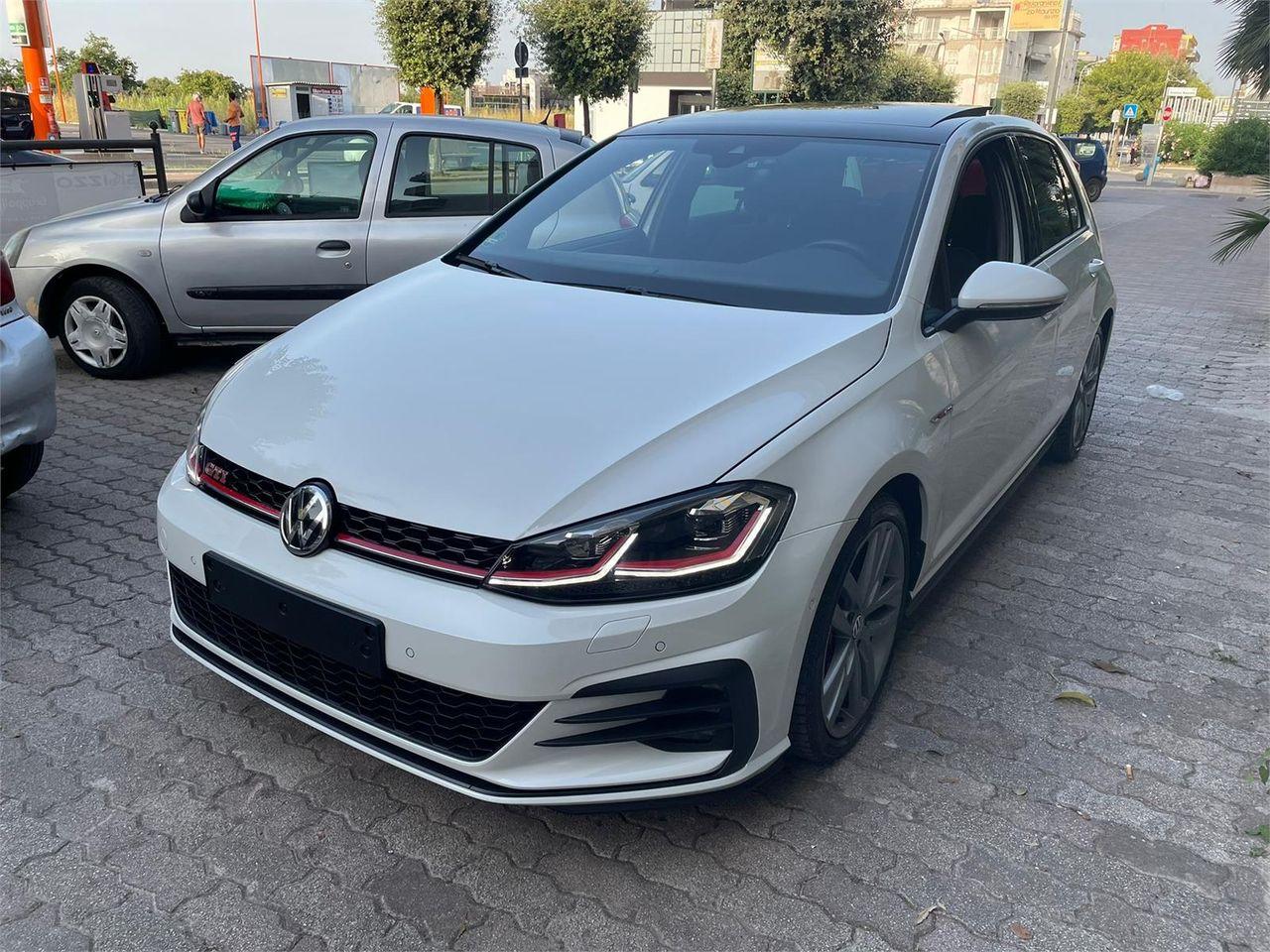 VOLKSWAGEN Golf Golf GTI Performance 2.0 TSI DSG 5p. BMT