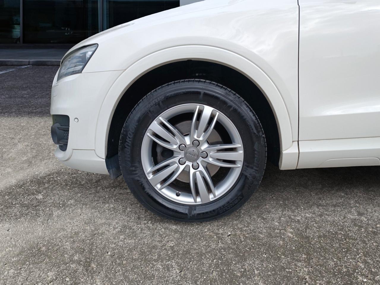 Audi Q3 2.0 TDI quattro Advanced Plus LED, Navi, KM Certificati!