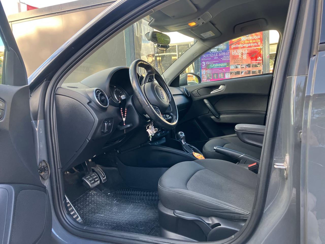 Audi A1 1.6 TDI Metal Plus #7139