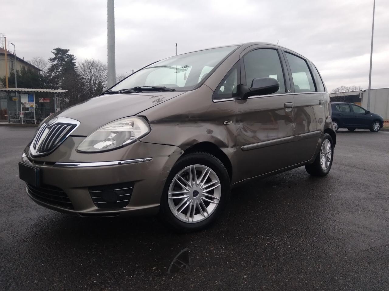 Lancia MUSA 1.4 77cv benzina Oro x neopatentati