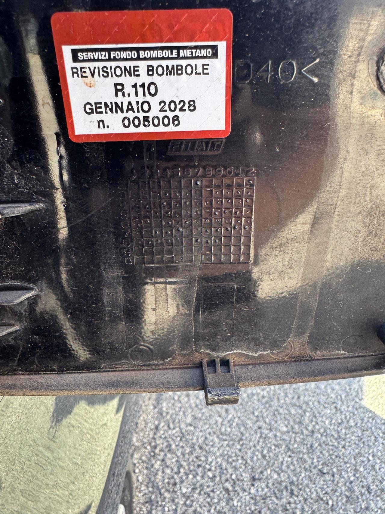 Fiat Panda 1.2 Benzina Natural Power Mamy