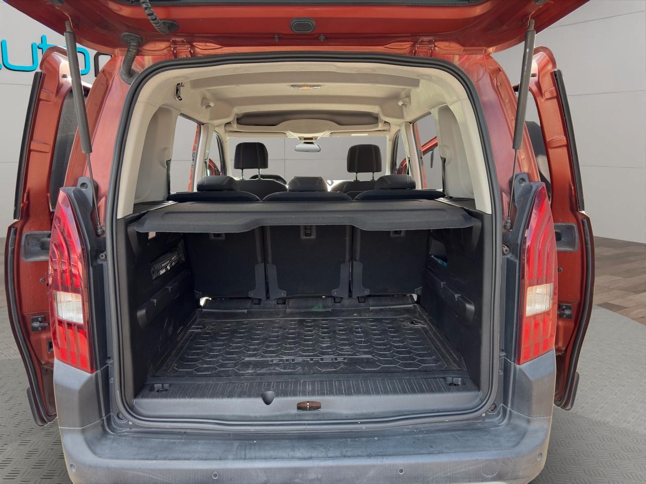 Peugeot Rifter BlueHDi 100 GT Line Standard