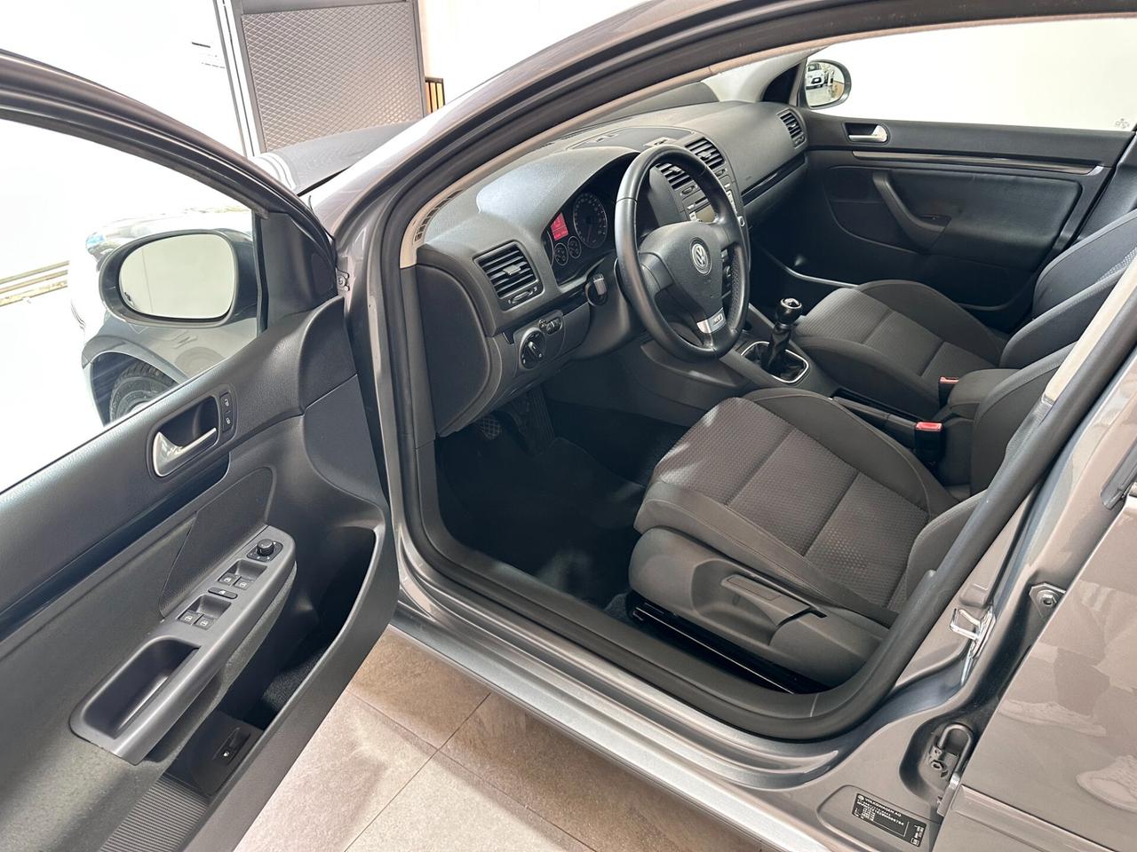 Volkswagen Golf 2.0 TDI 140cv - GT Sport - DA VETRINA - UNICO PROP