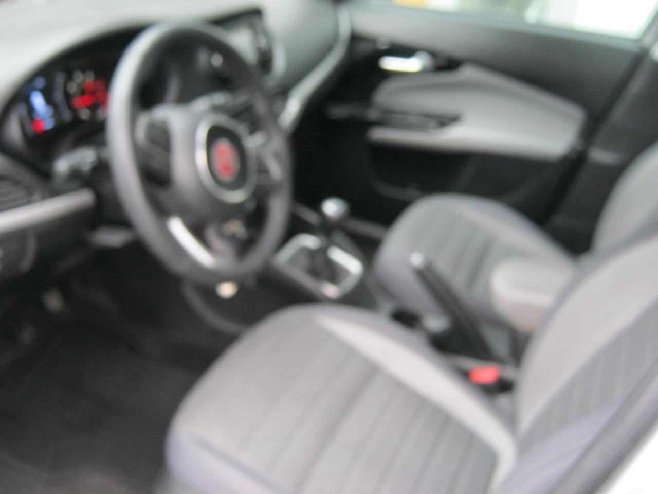 Fiat Tipo 1.6 Mjt 4 porte Lounge+navi-telecamera posteriore