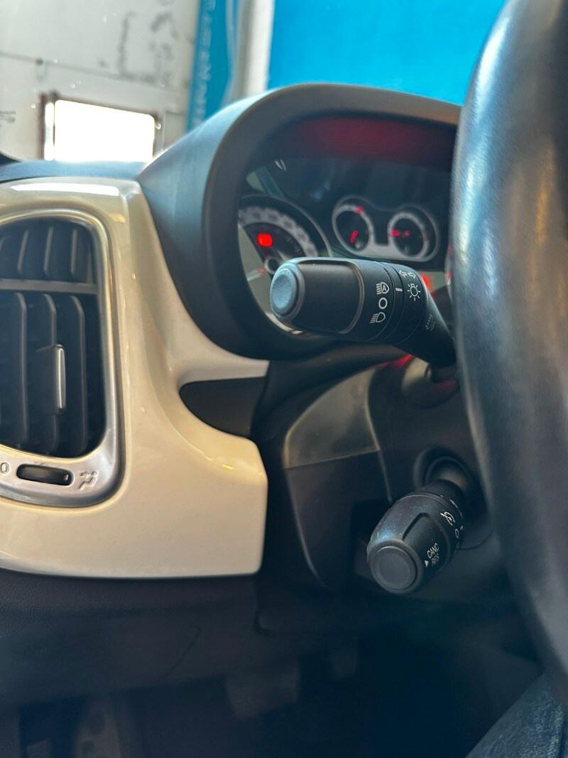 FIAT 500L 500L 1.3 Multijet 95 CV Dualogic Trek...