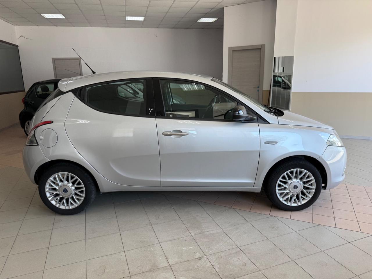 Lancia Ypsilon 1.3 MJT 16V 95 CV 5 porte S&S Platinum