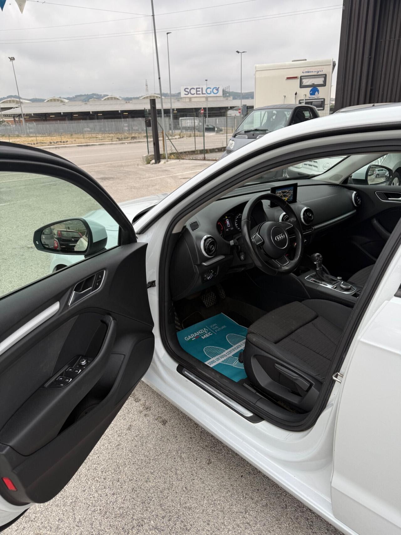 Audi A3 SPB 1.6 TDI 116 CV S tronic Sport