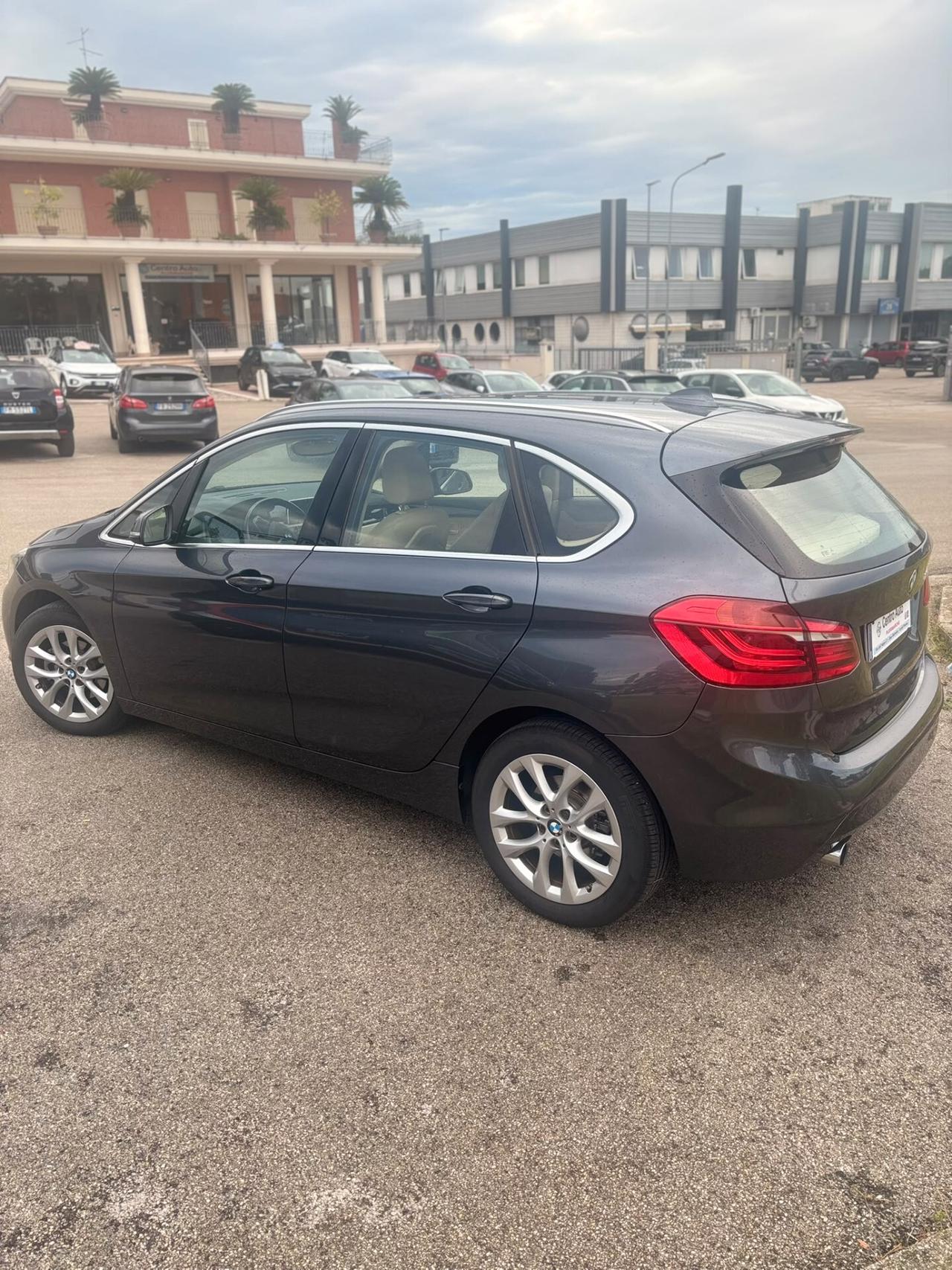 Bmw 2er Active Tourer 218d Luxury