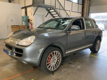 Porsche Cayenne 4.5 cat Turbo S