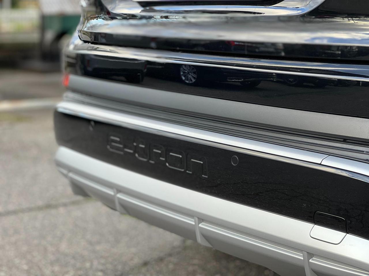 Audi Q4 e-tron 45 S line edition quattro 286cv