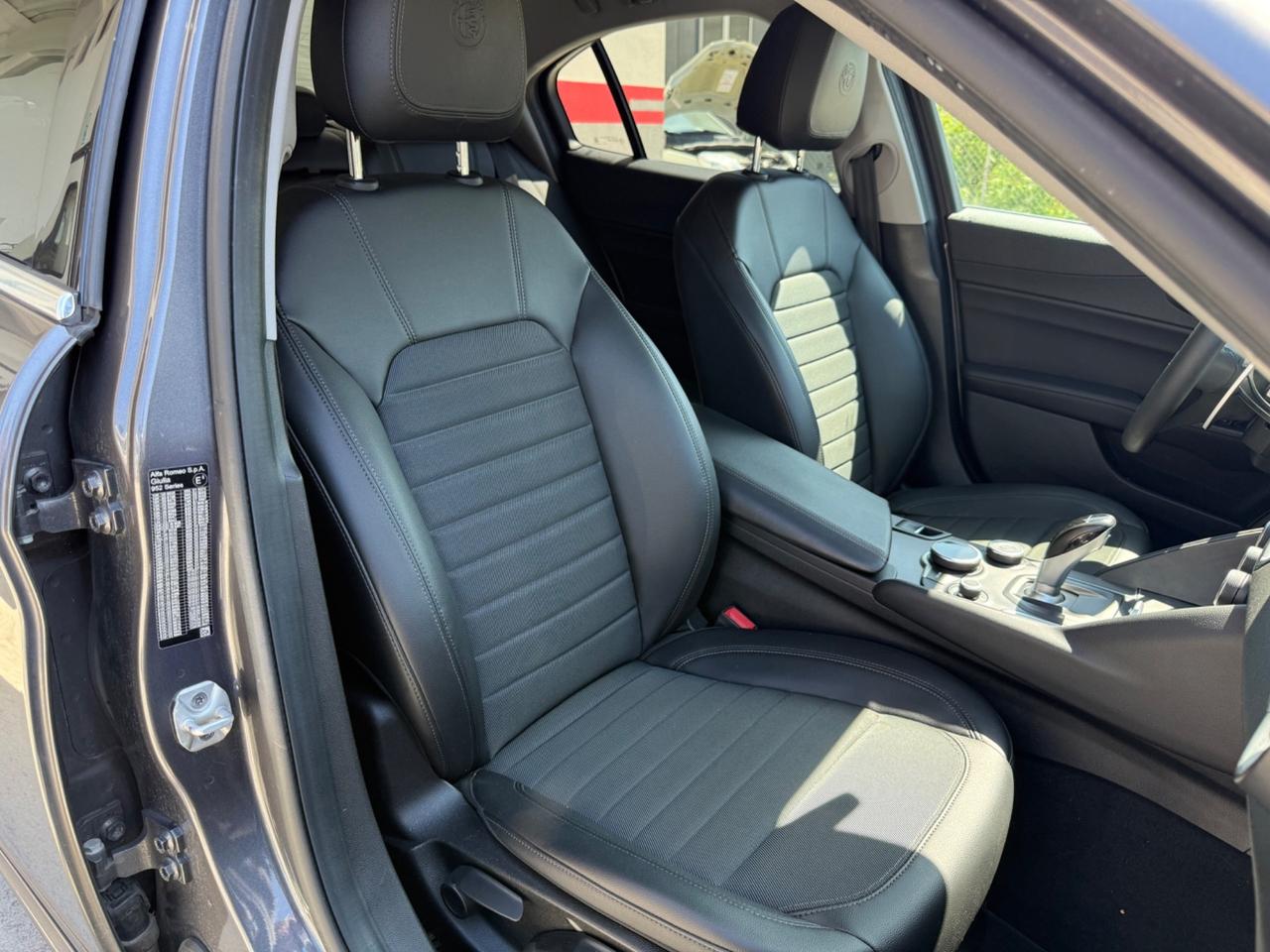 Alfa Romeo Giulia 2.2 Turbodiesel 190 CV AT8 Super