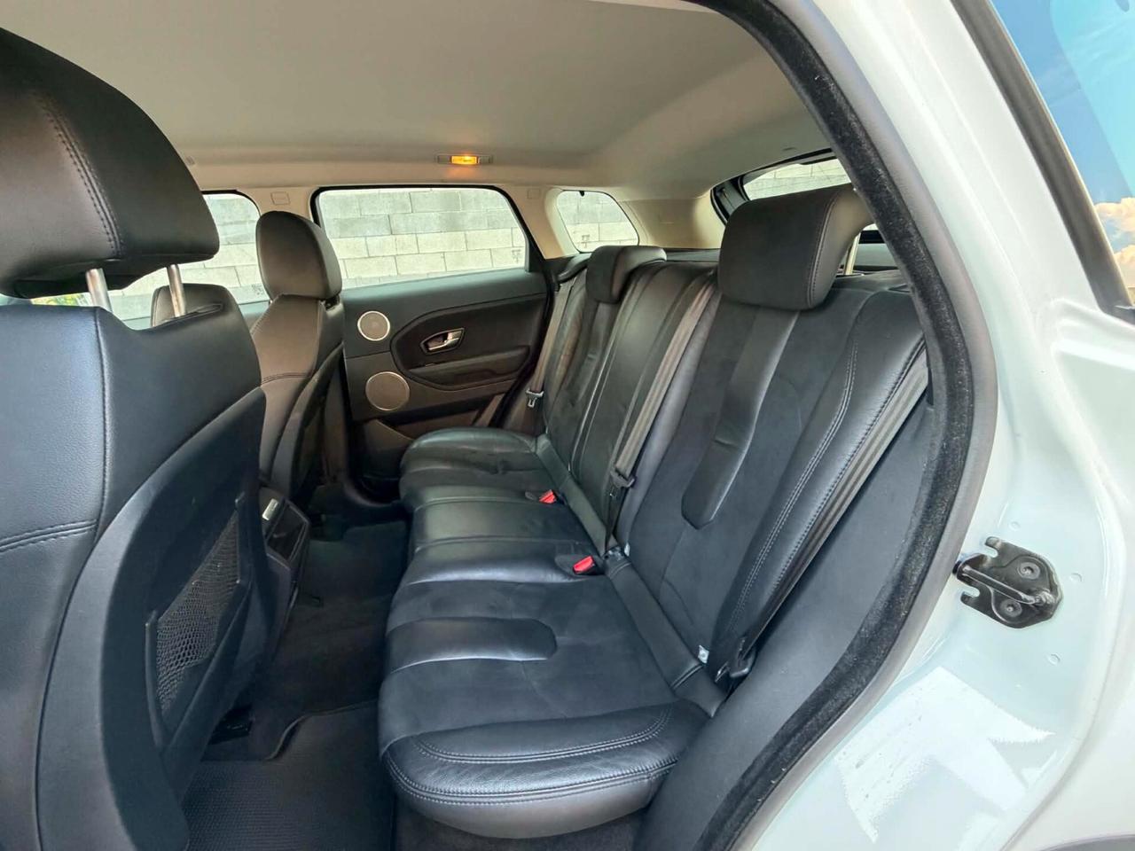 RANGE ROVER EVOQUE 2.2D aut- 149.000km-FULL-2015-GARANZIA
