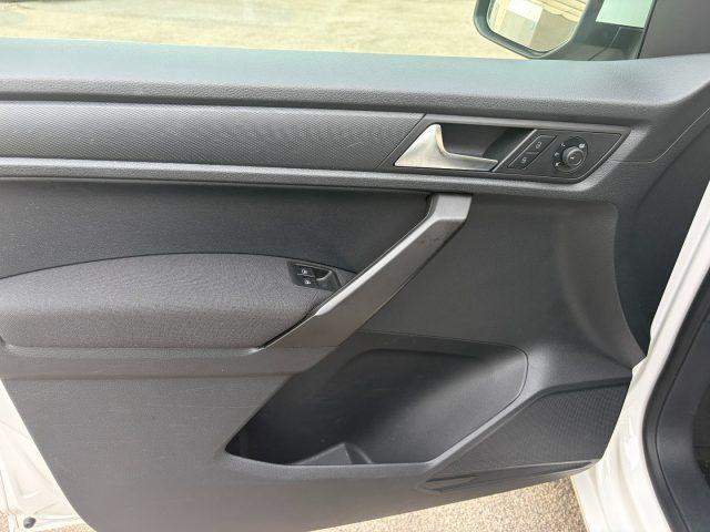 VOLKSWAGEN Caddy 1.4 TGI 5 posti Life