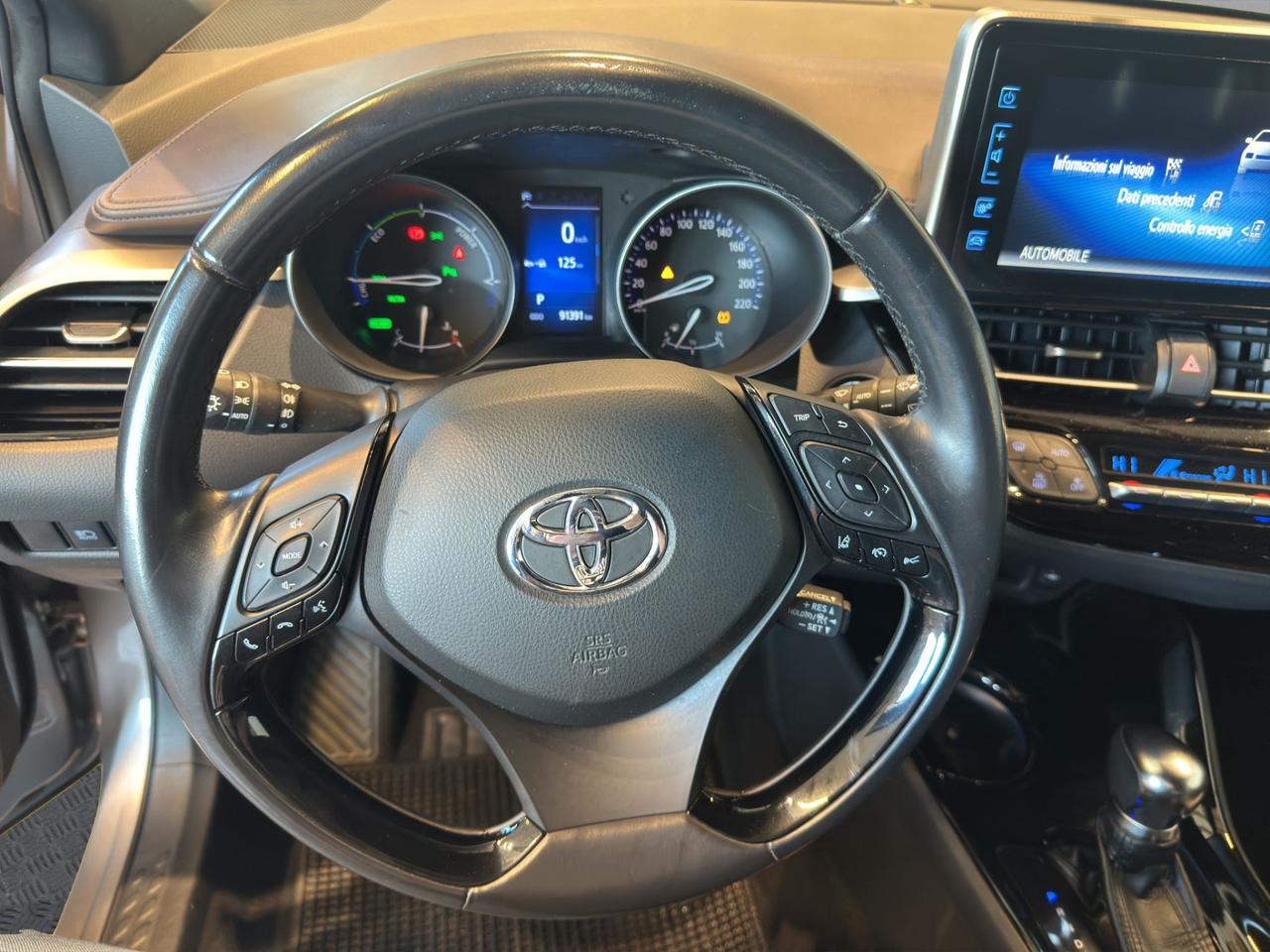 Toyota C-HR 1.8h Lounge 2wd e-cvt