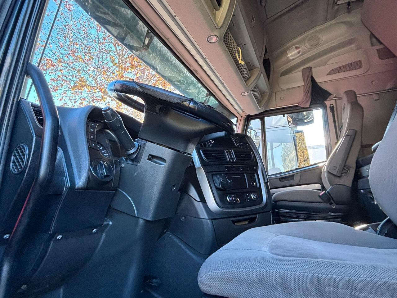 Iveco stralis 440AS480 trattore stradale