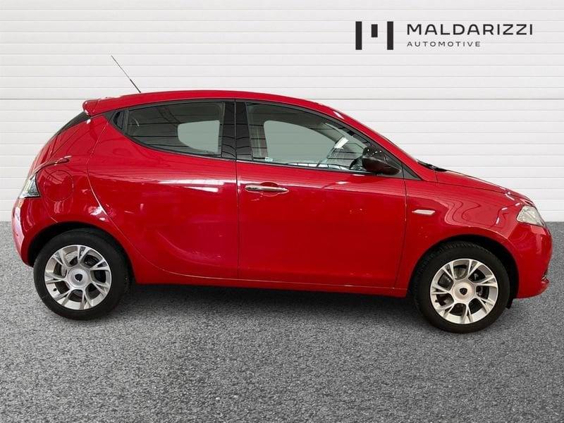 Lancia Ypsilon III 2015 1.2 Gold s&s 69cv my19