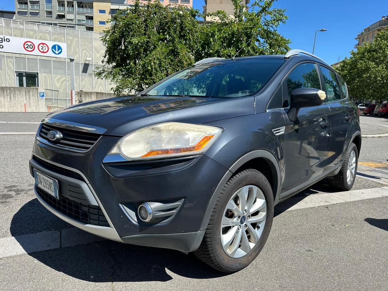 Ford Kuga 2.0 TDCi 136 CV 4WD Titanium DPF