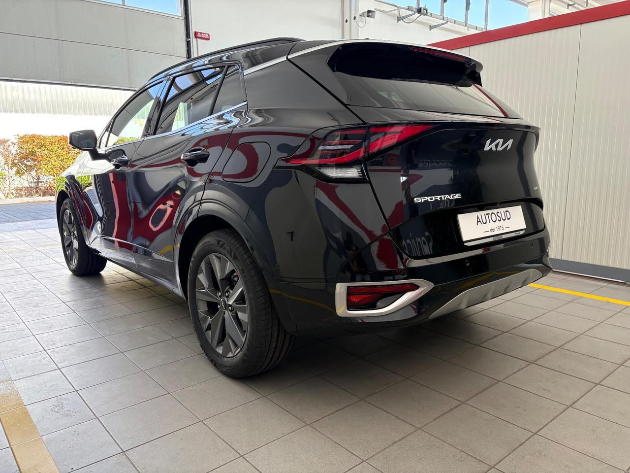 Kia Sportage 1.6 TGDi HEV AT GT-line Plus