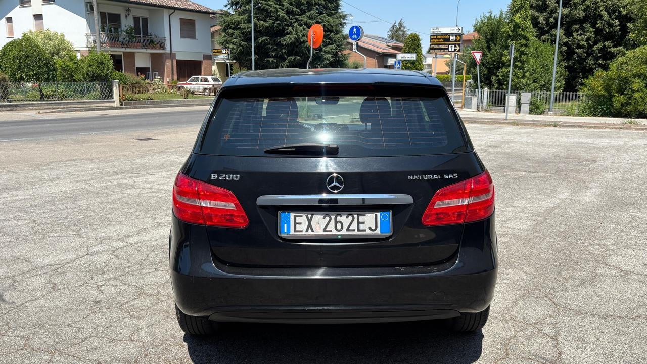 Mercedes-benz B 200 NGD Executive