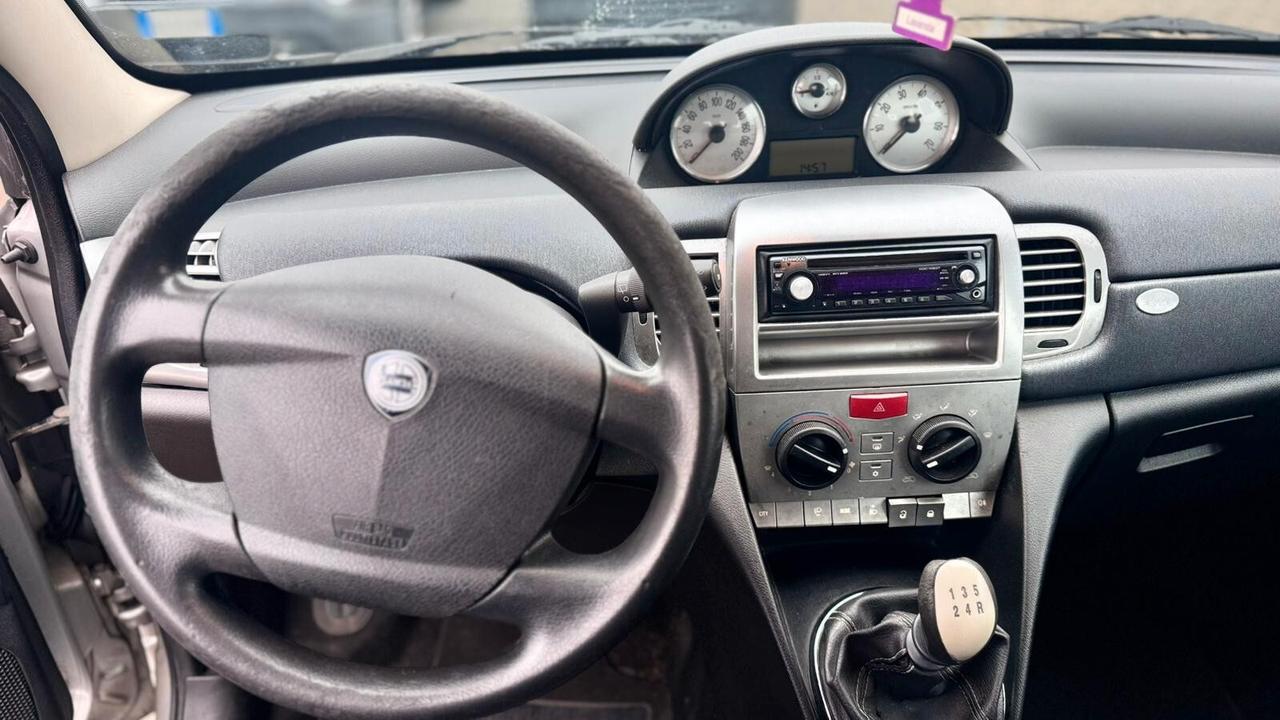 Lancia Ypsilon 1.2 BENZINA NEOP