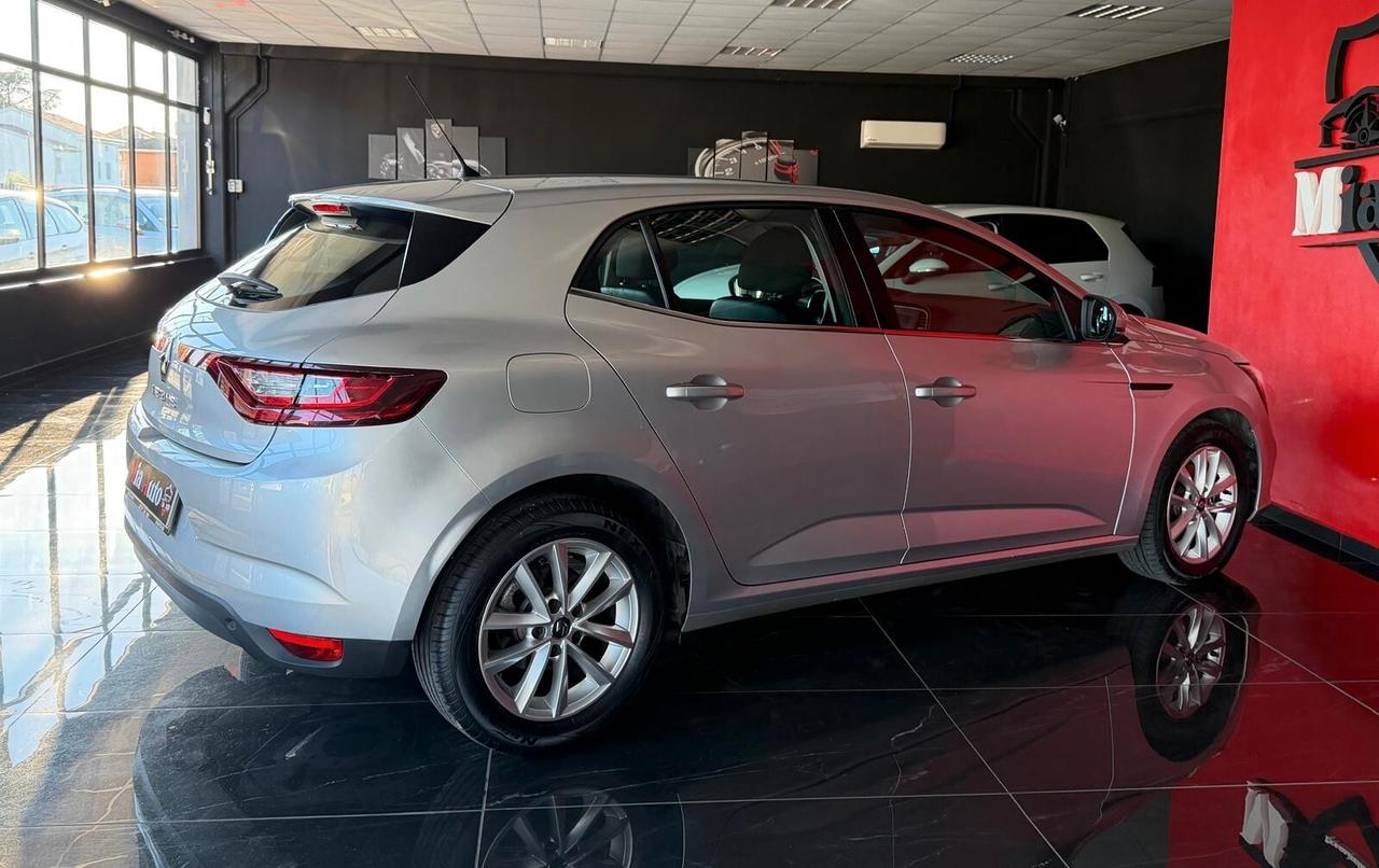 Renault Megane Mégane Blue dCi 115 CV Business