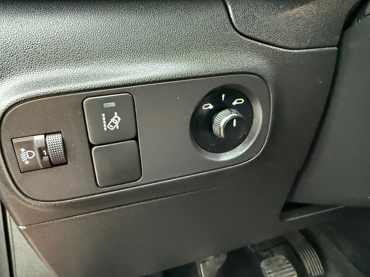 Citroen C3 BlueHDi 100 S&S Van Feel Autocarro