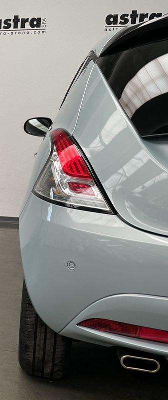 Lancia Ypsilon 1.0 FireFly 5 porte S&S Hybrid Silver Plus