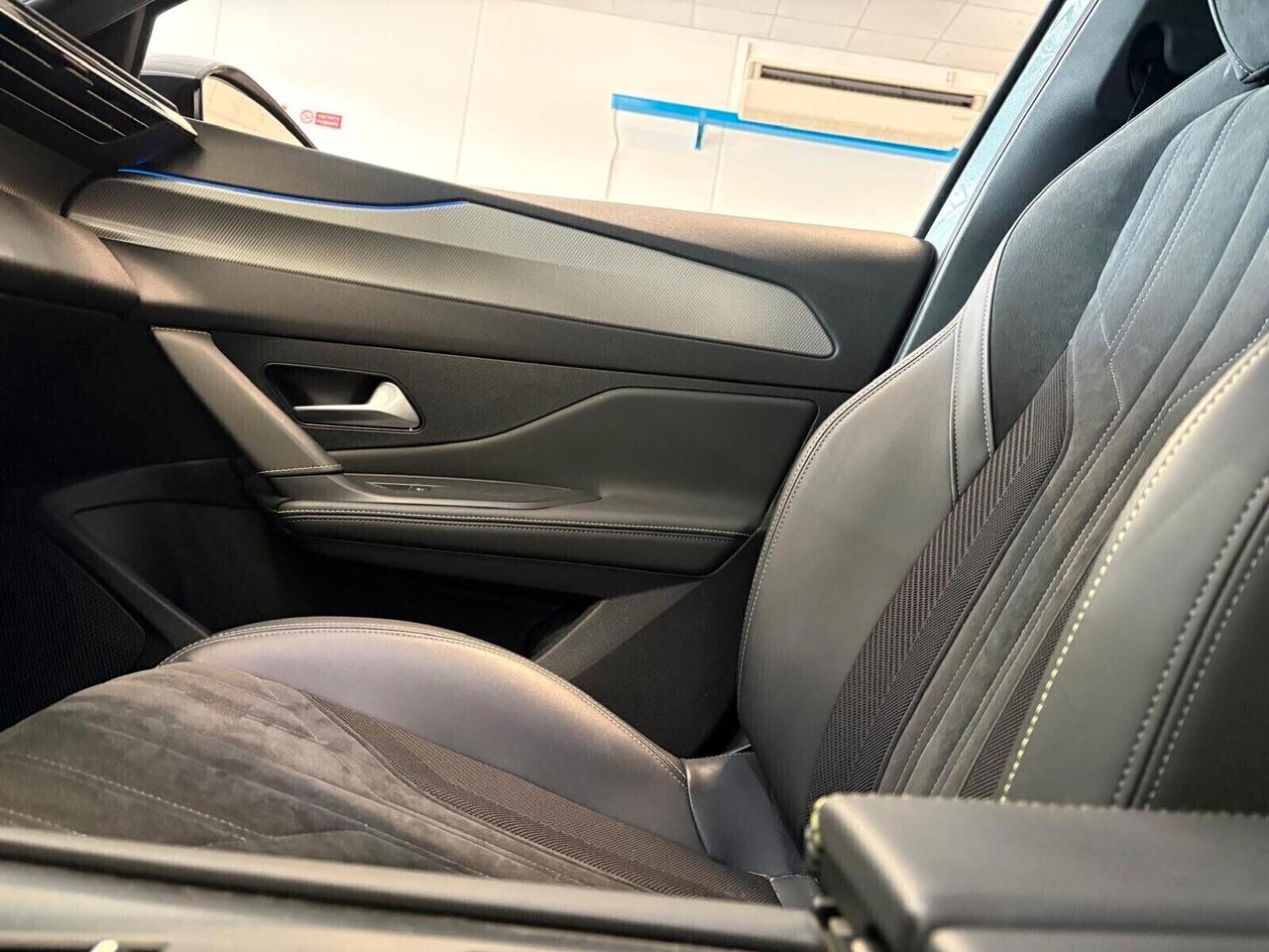 Peugeot 308 GT Plug-in Hybrid 180 e-EAT8 SPOTICAR
