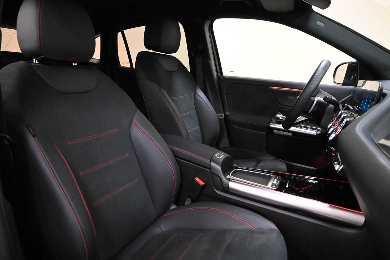 MERCEDES GLA (H247) GLA 200 d Automati...