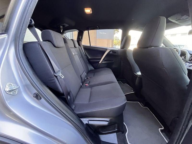 Toyota RAV4 Hybrid 2.5 HV 197cv E-CVT Dynamic+ 2WD