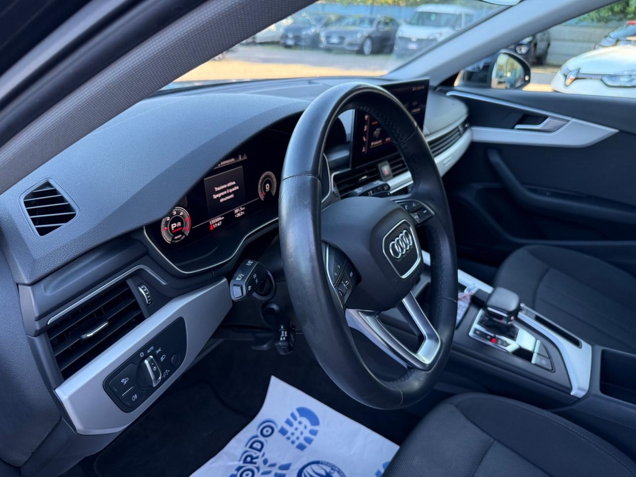 Audi A4 Avant 40 TDI quattro S tronic Business Advanced