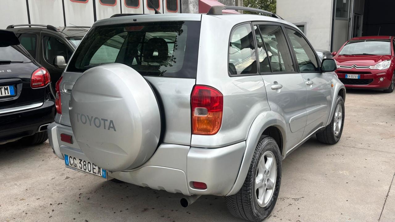 Toyota RAV 4 RAV4 2.0 Tdi D-4D cat 5 porte