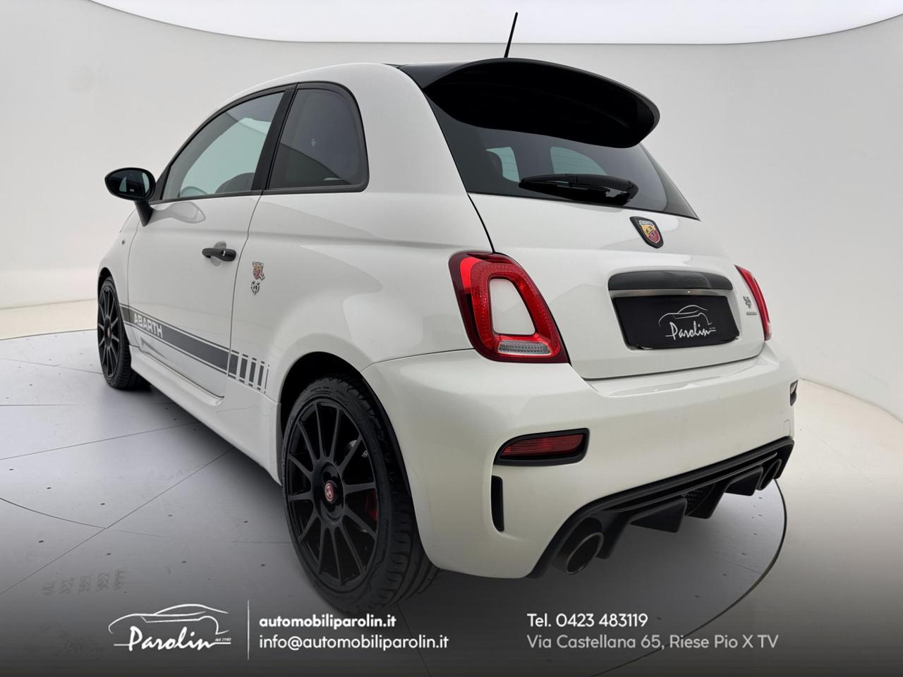 Abarth 595 1.4 t-jet esseesse 180cv Akrapovic-Black pack