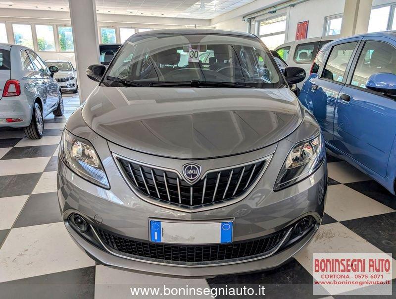 Lancia Ypsilon 1.0 FireFly 5 porte S&S Hybrid Platino