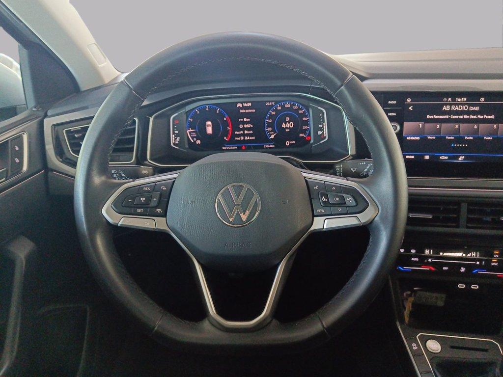 VOLKSWAGEN Polo 1.0 tsi style 95cv del 2023