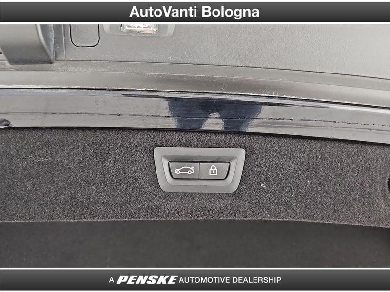 BMW Serie 8 840d xDrive Cabrio