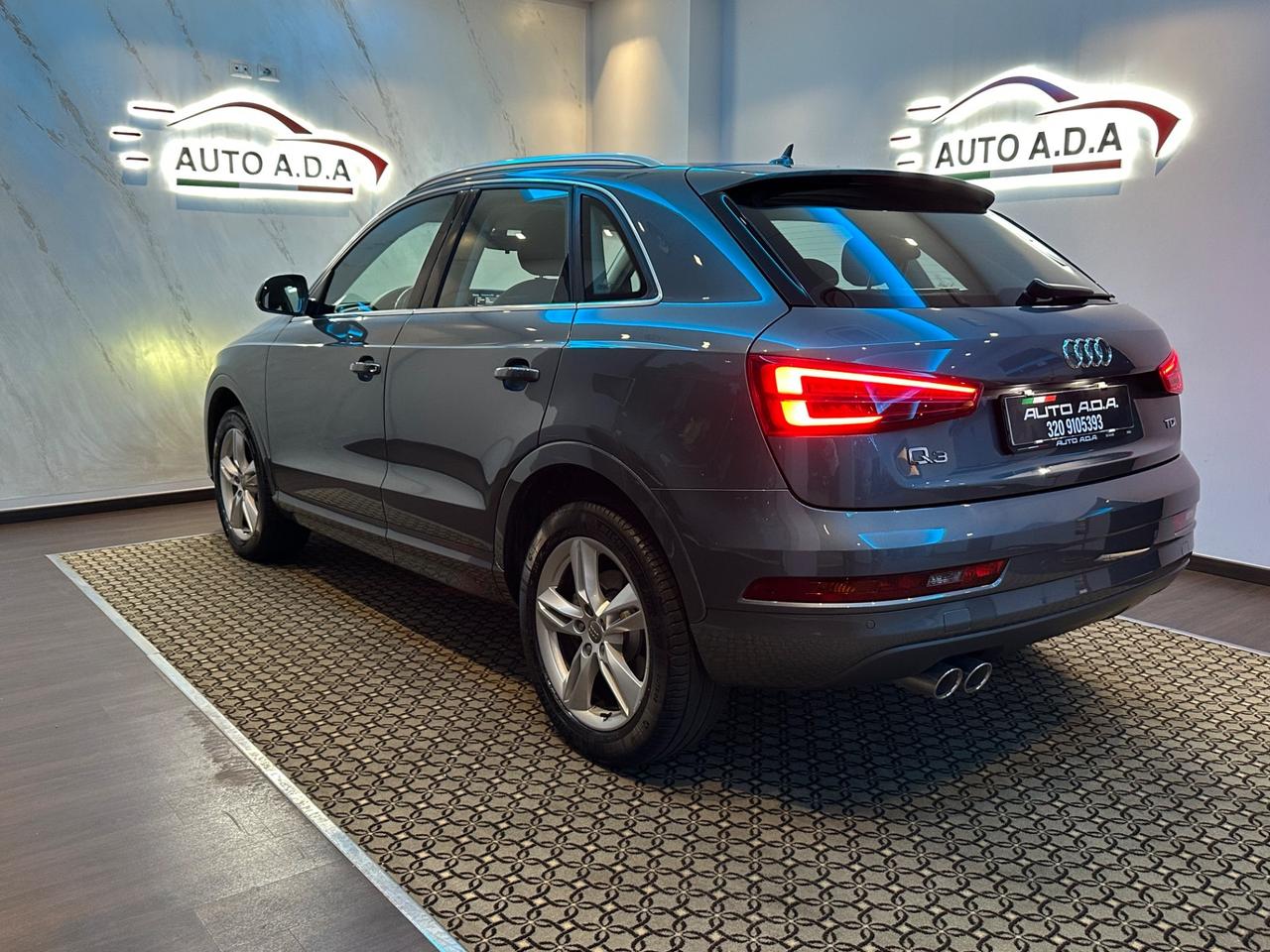 Audi Q3 2.0 TDI 120 CV Business