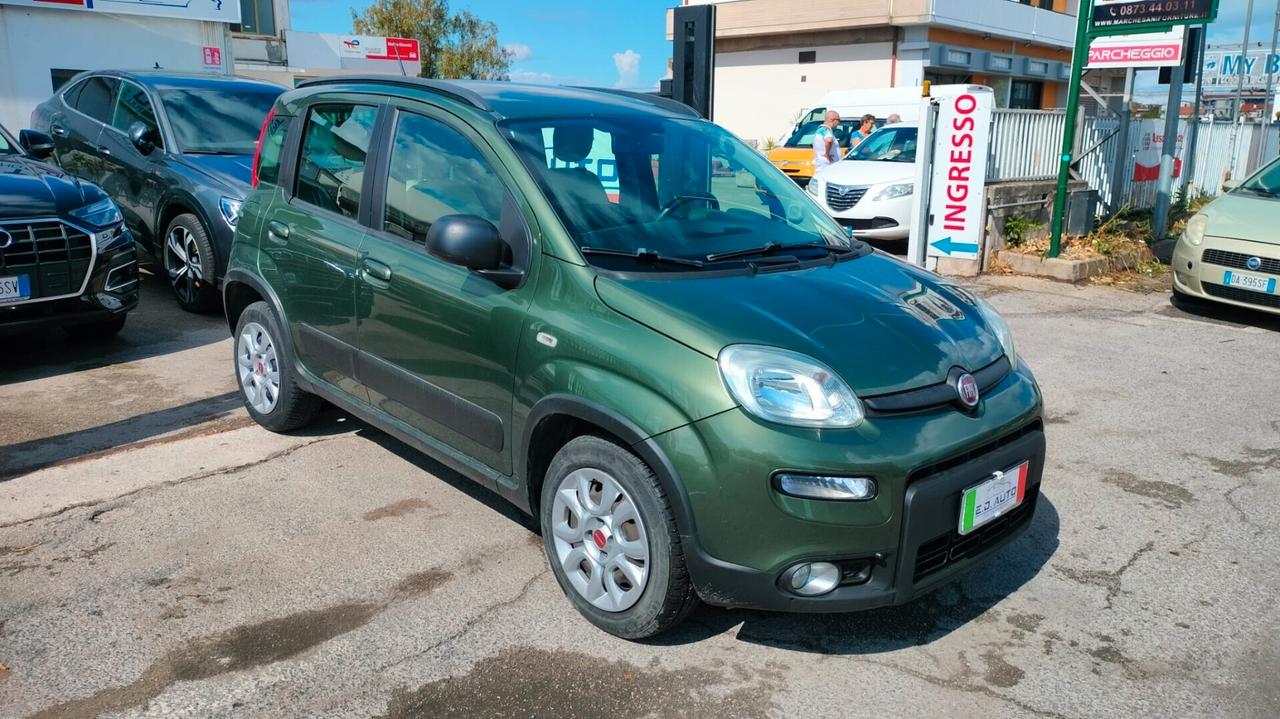 Fiat Panda 0.9 TwinAir Turbo Natural Power Trekking