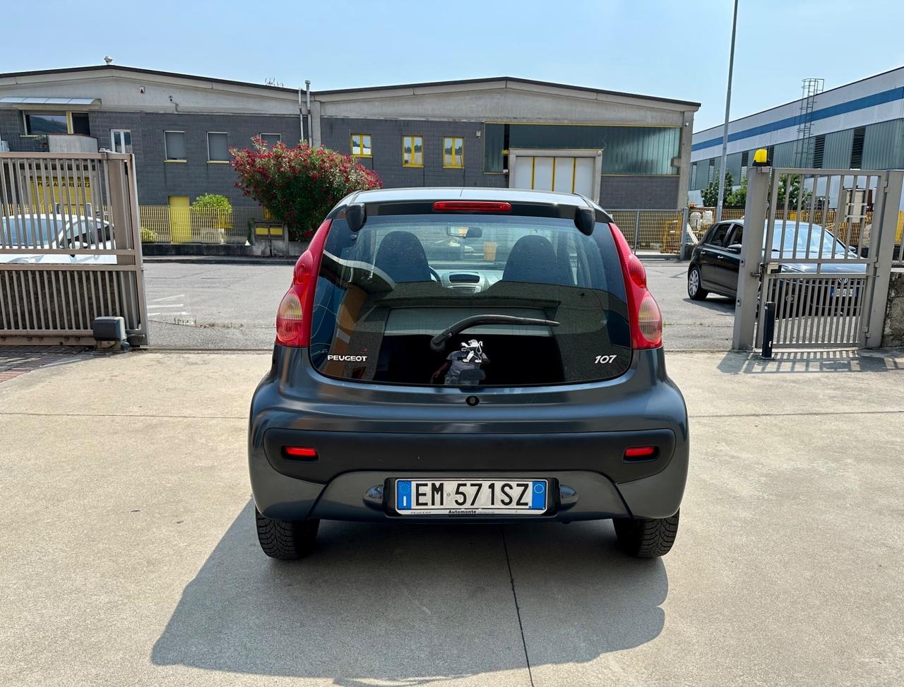 Peugeot 107 1.0 68CV 5p. Urban Move