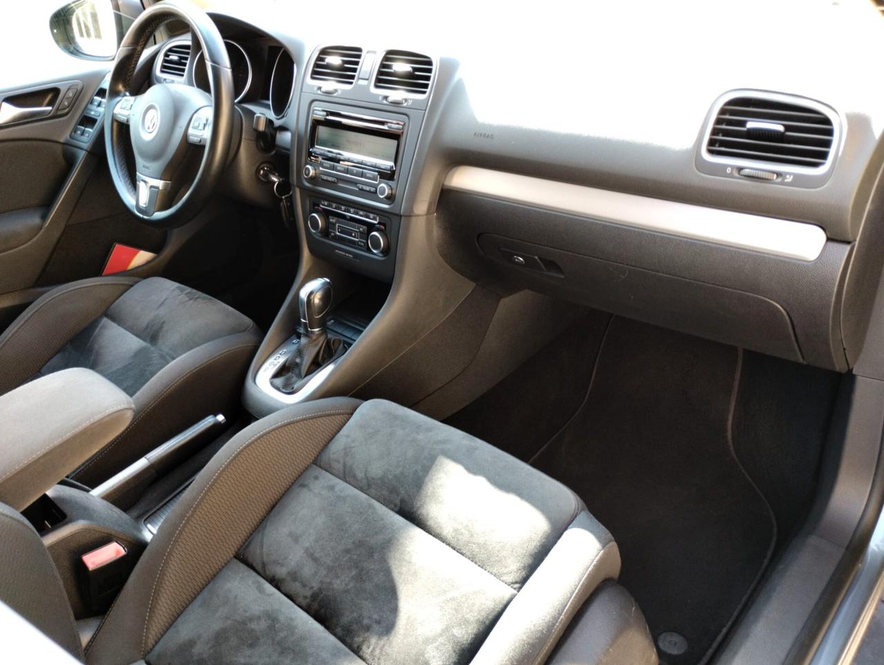 Volkswagen Golf 1.6 TDI DPF DSG 5p. Highline