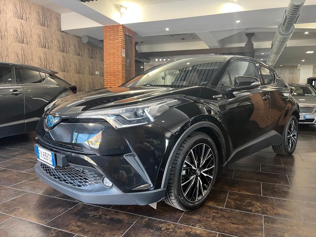 Toyota C-HR 1.8 Hybrid E-CVT Lounge