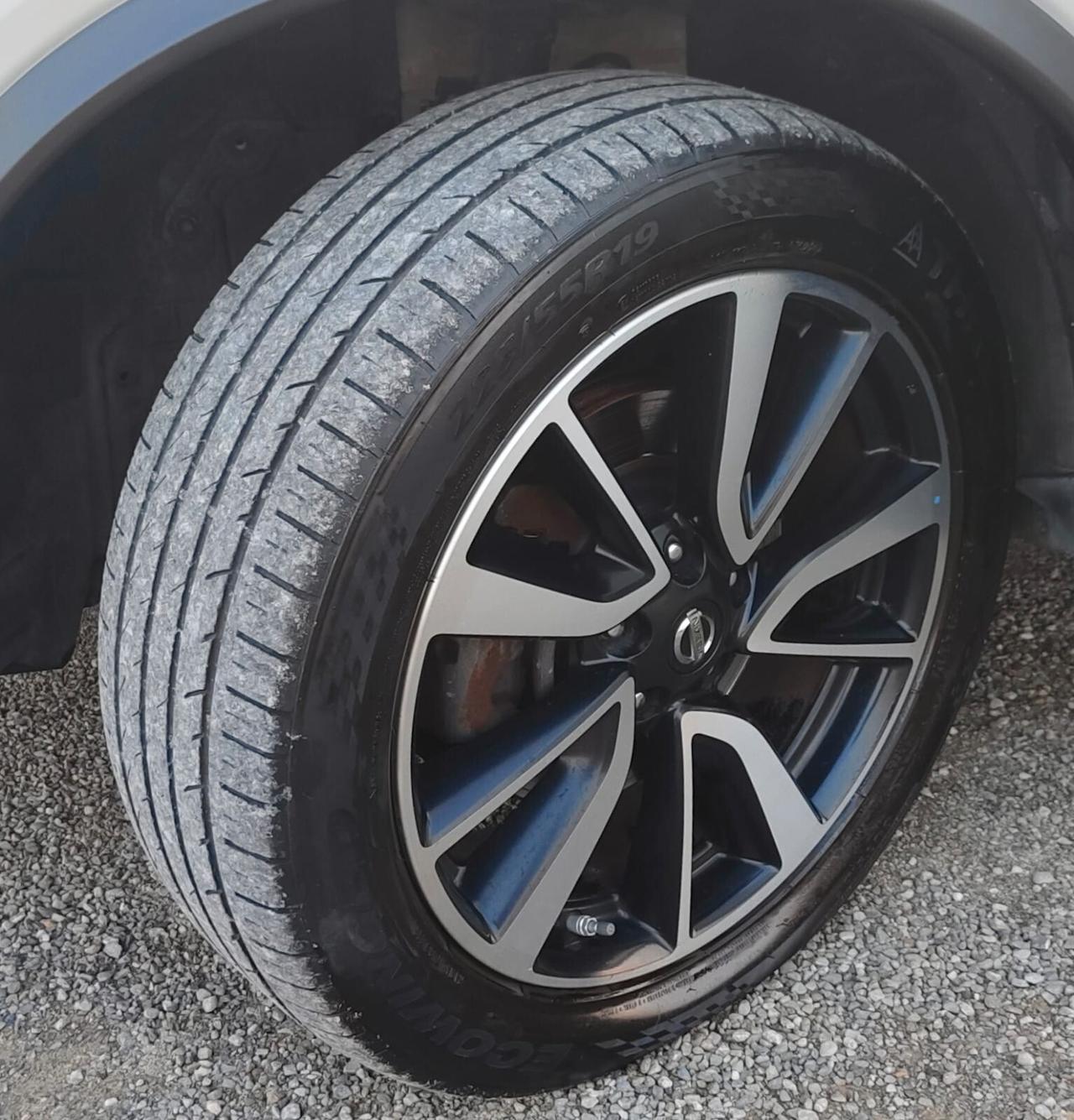 Nissan X-Trail 1.6 dCi 4WD Tekna