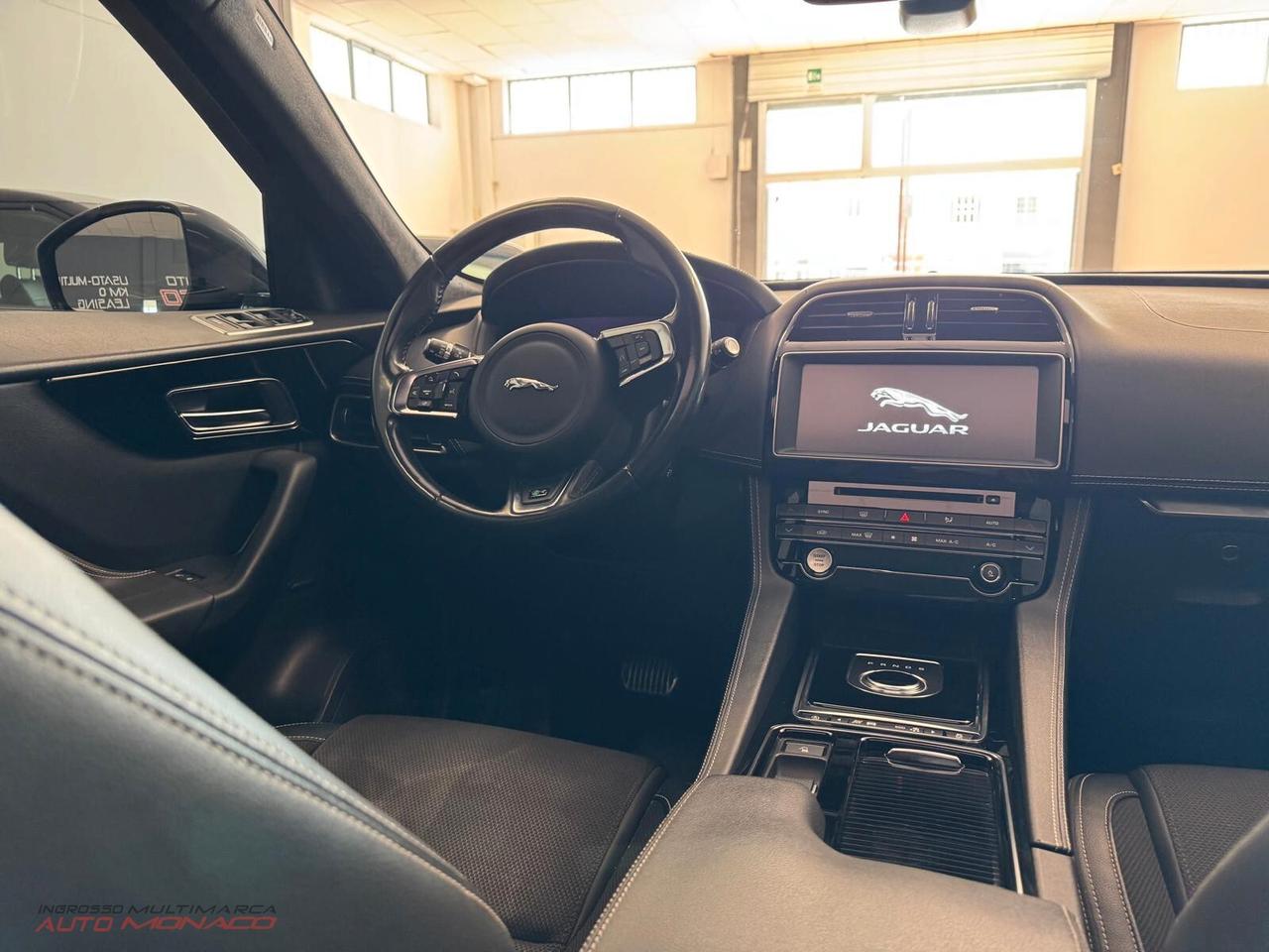 Jaguar F-Pace 2.0 D 240CV R-Sport 2018