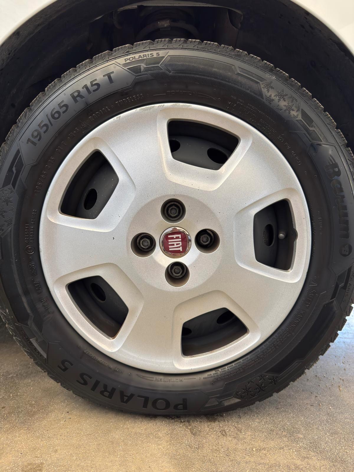 Fiat Fiorino 1.3 MJT 95CV Cargo SX