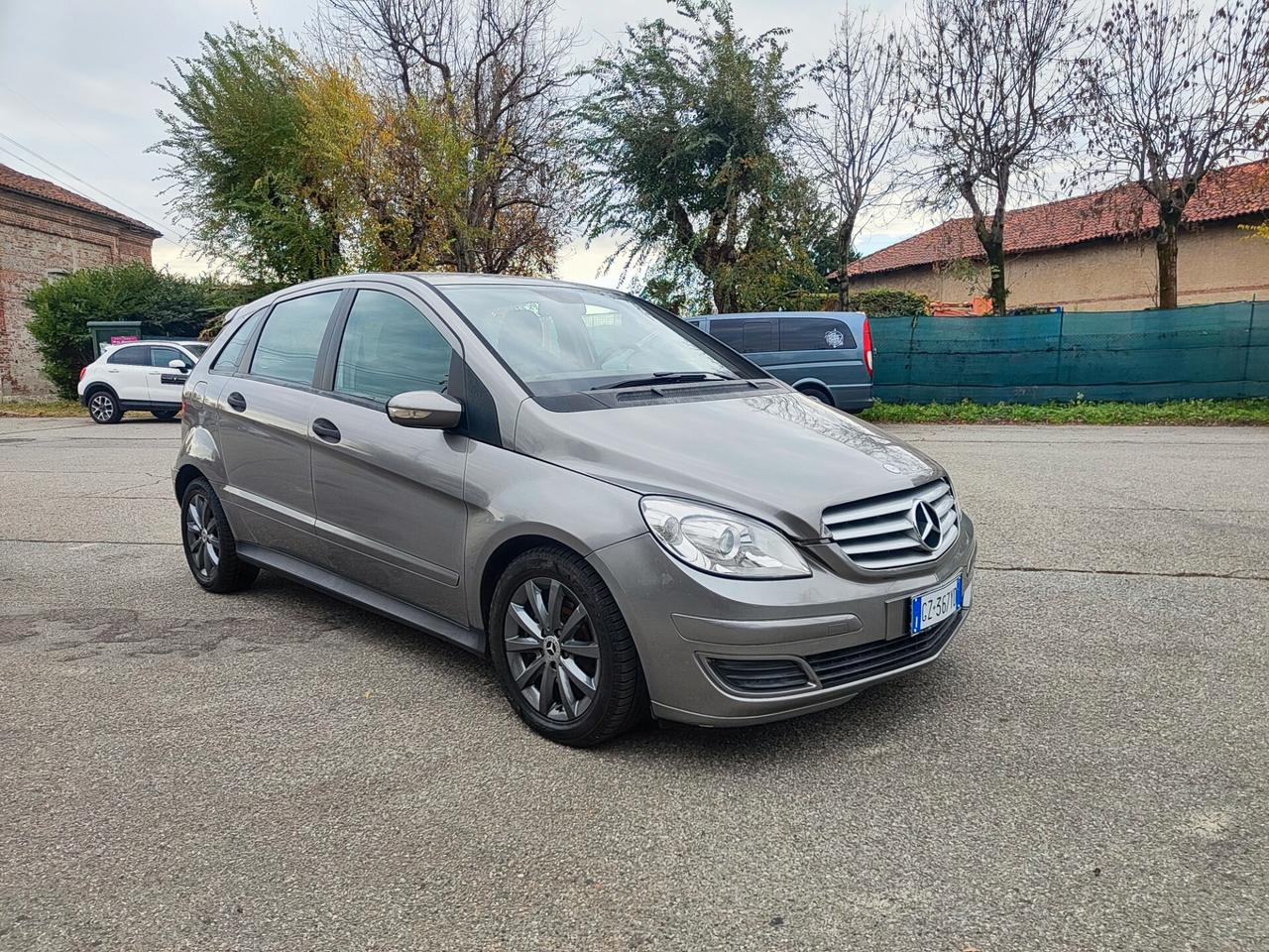 Mercedes-benz B 180 CDI