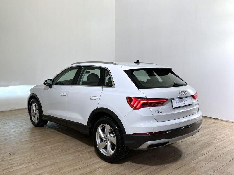 Audi Q3 Q3 35 1.5 tfsi Business Advanced s-tronic