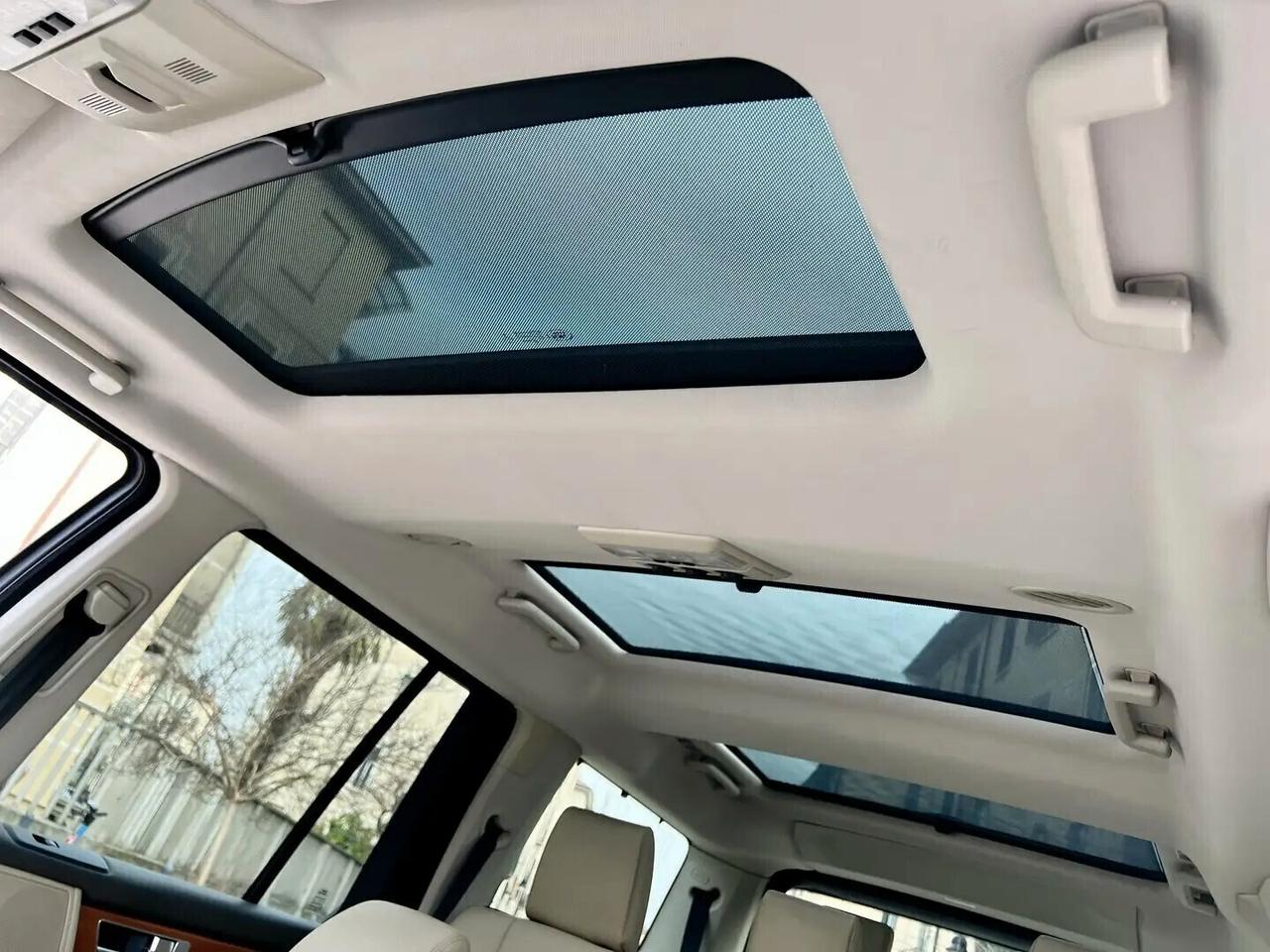 Land Rover Discovery 4 3.0 TDV6 211CV HSE