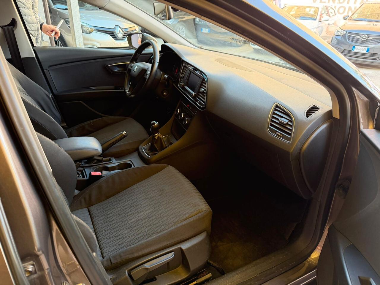 Seat Leon 1.6cc diesel 12 mesi garanzia-2014