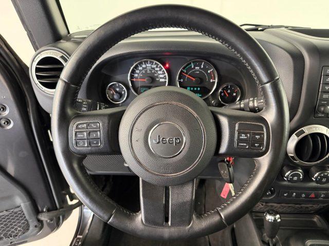 JEEP Wrangler Unlimited 2.8 CRD DPF Sahara Auto E6