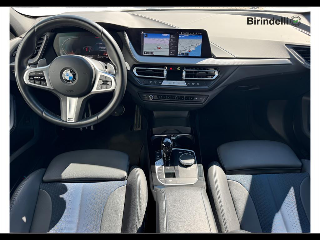 BMW Serie 1 (F40) - 118d 5p. Msport